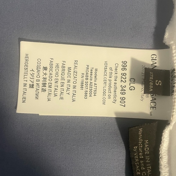 Men’s Versace Shirt - Picture 5 of 8